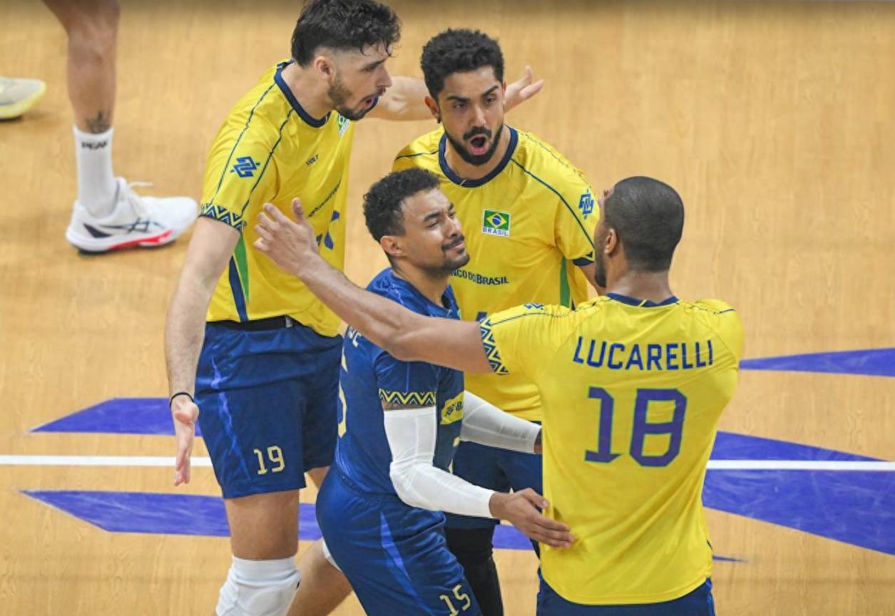 爱游戏包含比利亚雷亚尔围绕全明星赛再遭质疑今夜巴塞罗那单刀错失，连对手都承认：转折点曼城内部沟通的词条